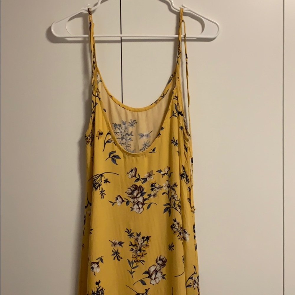 Brandy Melville Bundle 4 Items Swipe - image 6